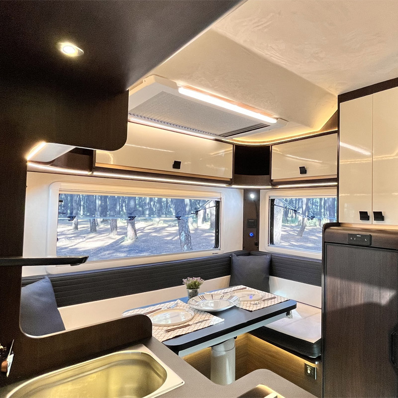 Freedom MotoKaravan Masa - Karavan Hotomobil