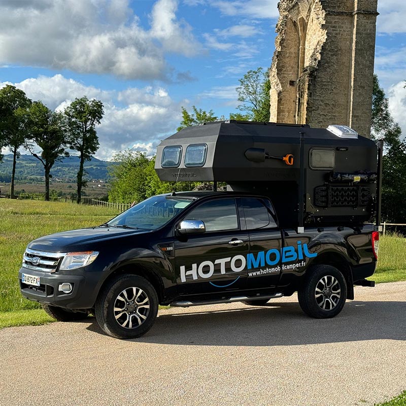 Gladiator Karavan