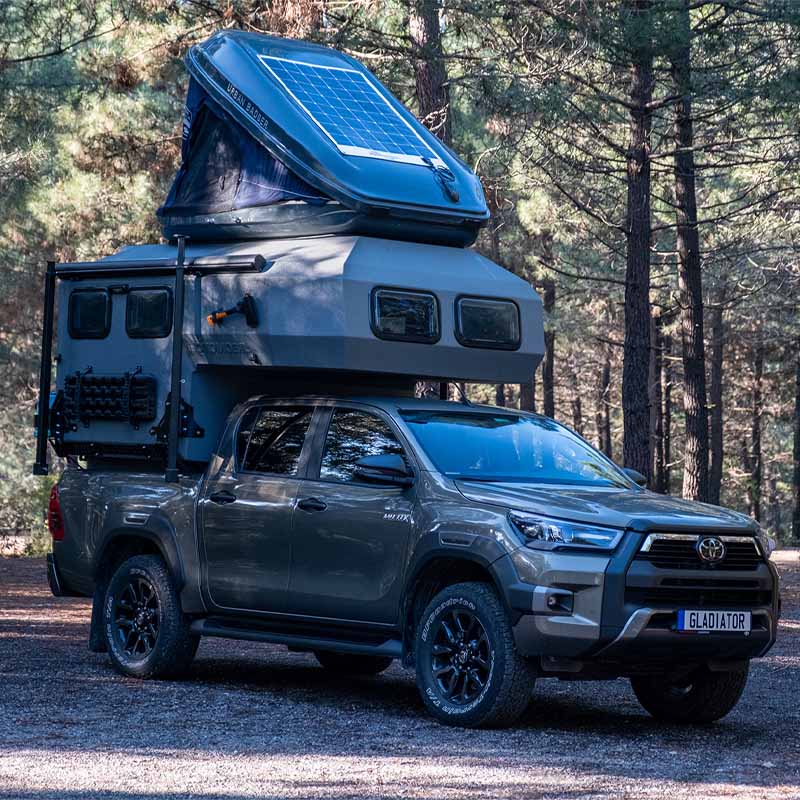 Gladiator Karavan