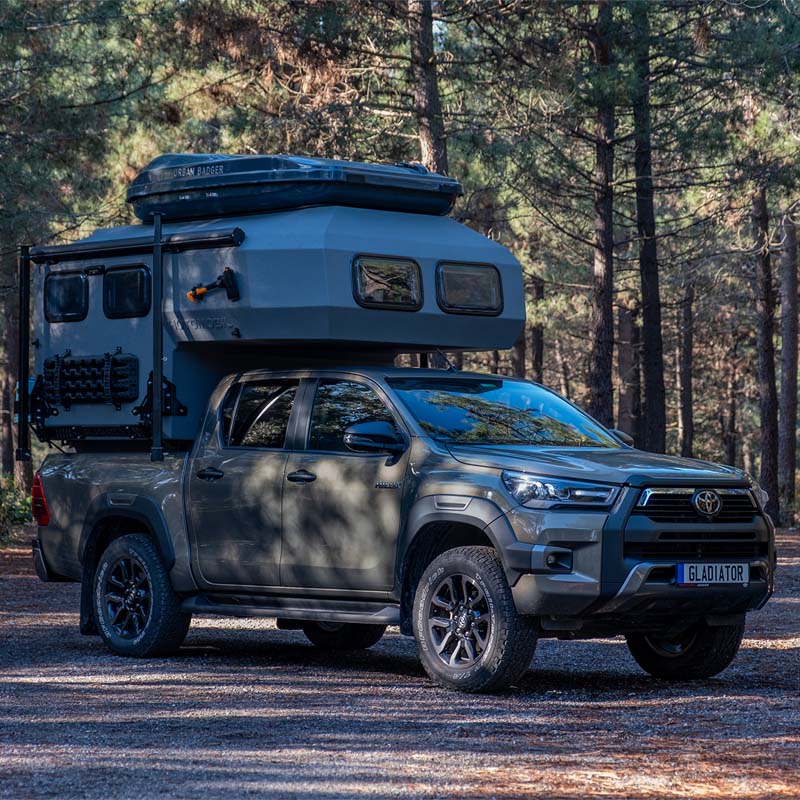 Gladiator Karavan