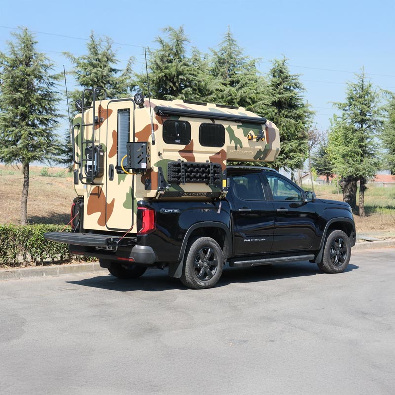 Gladiator Karavan