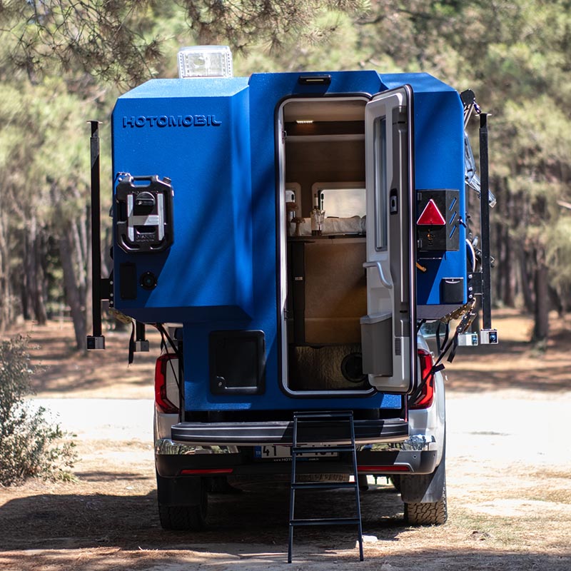 Gladiator Karavan